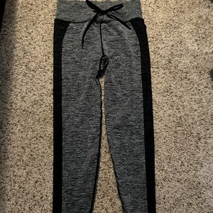 VS Pink Joggers - heather grey - Size M